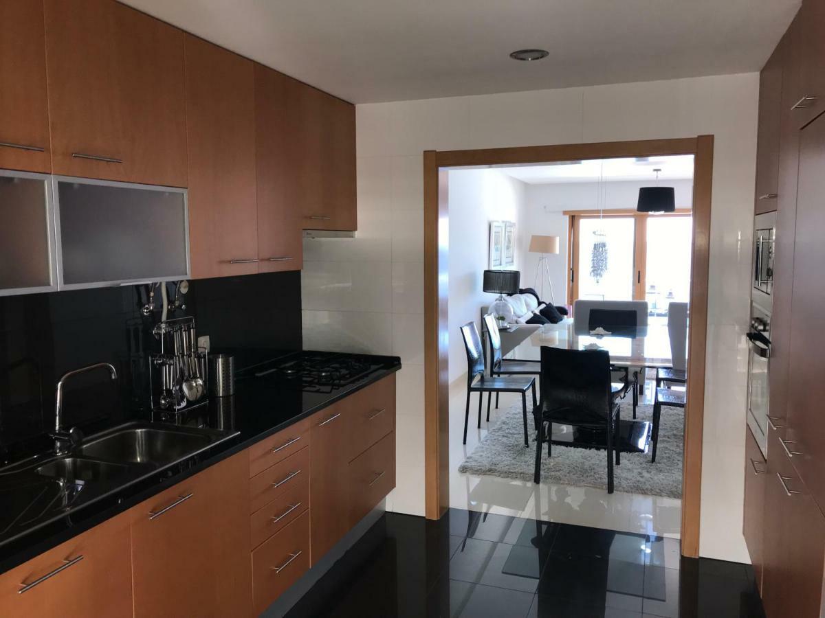 Apartamento Con Vistas Al Mar Sesimbra Exteriör bild